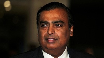 Mukesh Ambani draws nil salary for second year in row: Report. (REUTERS) Mukesh Ambani draws nil salary for second year in row: Report. (REUTERS)