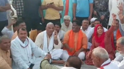 BJP MP Ranjeeta Koli launched a sit-in protest after the alleged attack. ((ANI)) BJP MP Ranjeeta Koli launched a sit-in protest after the alleged attack. ((ANI))