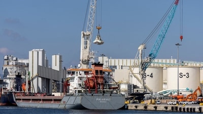 Growth in sales from Russia into China has started to lag behind, following Russia’s diversion of crude to Asia from European customers, oil shipments to China have come down from their post-invasion peak.(Representational image) (REUTERS)