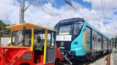 The train was made by battery-operated rail cum road shunter that was procured for the MMRC metro car depot (HT File) The train was made by battery-operated rail cum road shunter that was procured for the MMRC metro car depot (HT File)