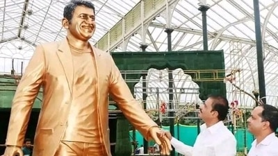 Lalbagh park authorities will pay a tribute to late actor Puneeth Rajkumar at this year's flower show, after his untimely death shocked fans across the state. (Image source: @YRK_Updates/Twitter)