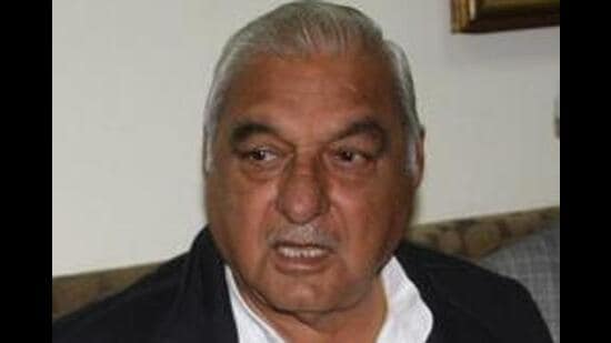 Leader of Opposition and former Haryana CM Bhupinder Singh Hooda asked the Speaker to review the decision and accept the Congress demand. The Speaker refused saying the debate would be held under the calling attention notice and assured that enough time would be given to the Congress to speak on the issue. At this, the Congress MLAs walked out of the House. (HT File Photo)