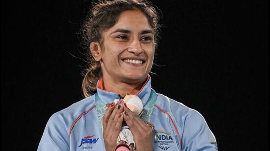 A total of 43 athletes from Haryana competed in the Commonwealth Games and Para Commonwealth Games in Birmingham. Haryana wrestlers stole the show with Bajrang Punia, Sakshi Malik, Deepak Punia, Vinesh Phogat (in pic), Naveen and Ravi Dahiya winning gold medals in their respective weight categories. (HT Photo)