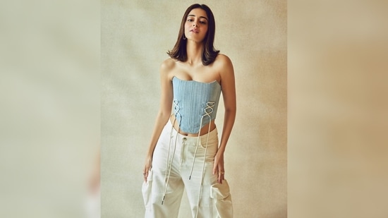 Ananya Panday's fresh shoulder length hairdo added more definition to her look and complemented her overall look.(Instagram/@spacemuffin)