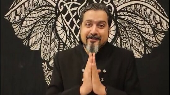 Musician and two-time Grammy award winner Ricky Kej encouraged people to hoist the tricolour in their homes in the run up to India's 75th Independence Day. (Image credit: Screengrab of Twitter video/Amrit Mahotsav)