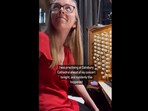The image, taken from the viral Instagram video, shows the organist who was joined by a stranger.(Instagram/@annalapwoodorgan)
