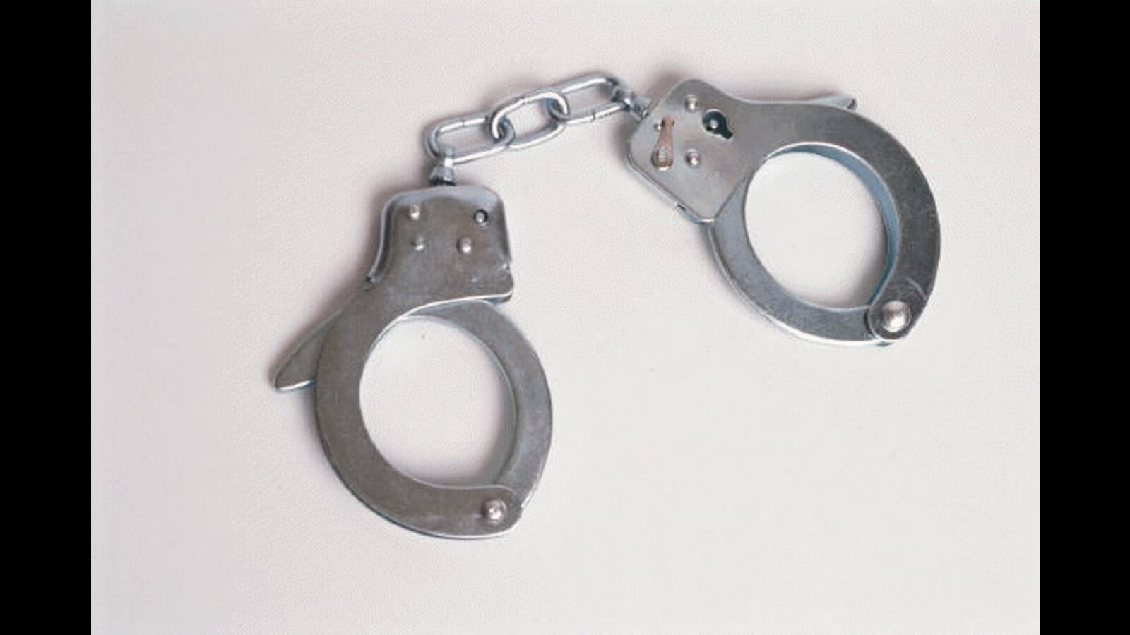 3 from Delhi arrested for thefts in Navi Mumbai