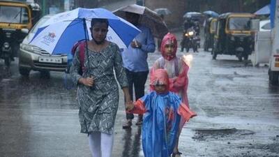 The heavy downpour led to waterlogging and traffic snarls in several areas. (File image) The heavy downpour led to waterlogging and traffic snarls in several areas. (File image)