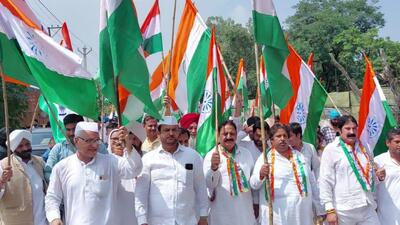 The Jammu and Kashmir Congress on Tuesday took out ‘Azadi Ki Gaurav Padyatra’ from Bhour camp to Satwari chowk in Jammu with its working president Raman Bhalla reiterating the demand for restoration of statehood to the erstwhile state. (Twitter) The Jammu and Kashmir Congress on Tuesday took out ‘Azadi Ki Gaurav Padyatra’ from Bhour camp to Satwari chowk in Jammu with its working president Raman Bhalla reiterating the demand for restoration of statehood to the erstwhile state. (Twitter)