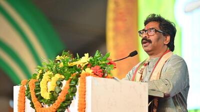 Jharkhand chief minister Hemant Soren said his government had been working tirelessly to “uplift” tribals in the state (Twitter/JharkhandCMO) Jharkhand chief minister Hemant Soren said his government had been working tirelessly to “uplift” tribals in the state (Twitter/JharkhandCMO)
