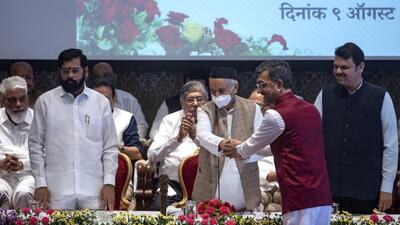 Chief minister Eknath Shinde, deputy CM Devendra Fadnavis, and Governor Bhagat Singh Koshyari at the swearing-in ceremony at Raj Bhavan on Tuesday Satish Bate/HT Photo