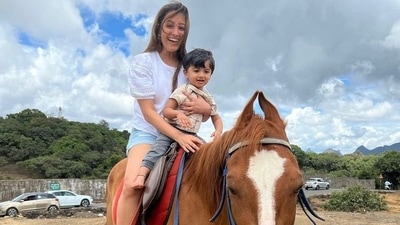 Anita Hassanandani Reddy reliving her childhood with her son Aaravv Reddy.&nbsp;