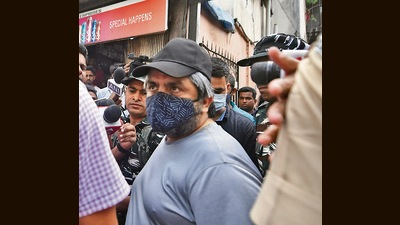 Salim Qureshi alias Salim Fruitwala, a relative of Chhota Shakeel (Bhushan Koyande/HT Photo) Salim Qureshi alias Salim Fruitwala, a relative of Chhota Shakeel (Bhushan Koyande/HT Photo)