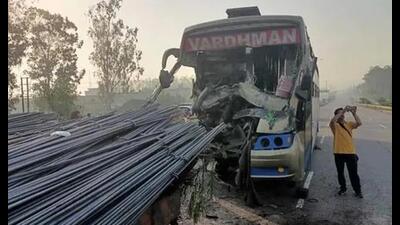 According to the study report, the road that cuts across Punjab from Shambu to Mammon in Pathankot has 157 black spots and the most fatal being highly populated and industrialised stretch Mandi Gobindgarh to Khanna, which recorded an average of 3.4 deaths, followed by Sirhind to Mandi Gobindgarh (3.2 deaths) and Ludhiana to Phillaur (2.4 deaths). According to the study report, the road that cuts across Punjab from Shambu to Mammon in Pathankot has 157 black spots and the most fatal being highly populated and industrialised stretch Mandi Gobindgarh to Khanna, which recorded an average of 3.4 deaths, followed by Sirhind to Mandi Gobindgarh (3.2 deaths) and Ludhiana to Phillaur (2.4 deaths).
