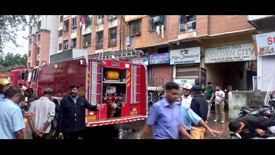 A massive fire broke out in two adjoining godowns in Nana peth on Tuesday. (HT PHOTO)
