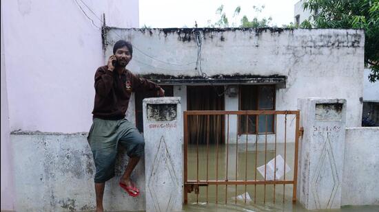 After Brief Respite, Heavy Rains Batter Parts Of Andhra, T’gana ...