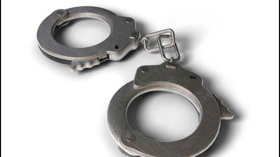 Police arrested an employee for stealing gold bangle from a Sector 22 shop where he worked at in Chandigarh. (HT File)