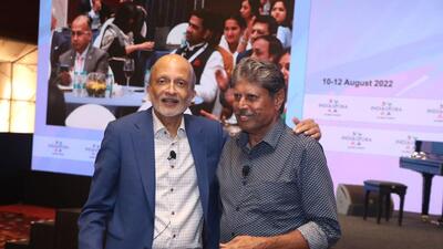 Chairperson and founder of Indiaspora, MR Rangaswami, with cricket legend Kapil Dev in Gurugram on Monday. (HT Photo)