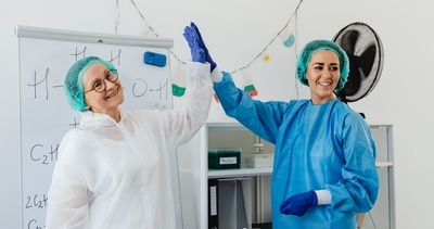 Tips for doctors to look after their emotional, physical and mental health (Karolina Grabowska) Tips for doctors to look after their emotional, physical and mental health (Karolina Grabowska)
