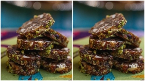 Apricot and dates barfi (Pinterest) Apricot and dates barfi (Pinterest)