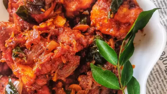Chicken 65: Awaken your taste buds with this spicy, deep-fried chicken dish all the way from Chennai. This is one of the popular south Indian appetisers which is marinated with curd, and Indian spices then shallow fried in oil then flavoured with ginger, garlic and spicy sauce.(Instagram/@rj_cooking_diaries)
