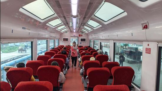 32K passengers travel in CR’s vista dome coaches from April to July ...