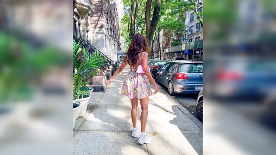 Pooja Hegde merged style with comfort and paired her 'cute girl' outfit with white kicks. The pink bag amped up her overall look.(Instagram/@hegdepooja)