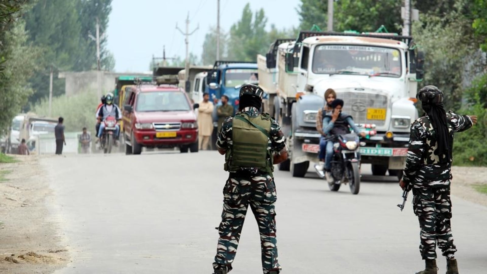 Infiltration bid at army camp in J&K's Rajouri; 2 terrorists killed