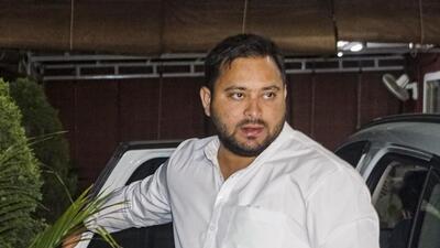 New Delhi: Bihar Deputy CM Tejashwi Prasad Yadav arrives to meet RJD President Lalu Yadav, at Misa Bharti's residence in New Delhi, Thursday, Aug. 11, 2022 (PTI)