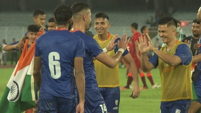 Sunil Chhetri celebrates with the Indian team after their AFC Asian Cup 2023 Qualifier Final Round match against Hong Kong at Salt Lake Stadium in Kolkata. (Samir Jana/HT Photo) Sunil Chhetri celebrates with the Indian team after their AFC Asian Cup 2023 Qualifier Final Round match against Hong Kong at Salt Lake Stadium in Kolkata. (Samir Jana/HT Photo)