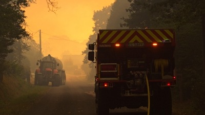 Firefighters deploy to fight a fire in a forest near homes in Clefs-Val-D'Anjou, near La Fleche, western France, where flames have ravaged more than 500 hectares of forests since a fire started on August 8. (AFP) Firefighters deploy to fight a fire in a forest near homes in Clefs-Val-D'Anjou, near La Fleche, western France, where flames have ravaged more than 500 hectares of forests since a fire started on August 8. (AFP)