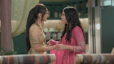 Akshara confronts Anisha in latest episode of Yeh Rishta Kya Kehlata Hai.