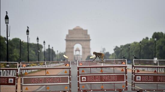 The mercury was expected to drop to around 35°C. (HT PHOTO)