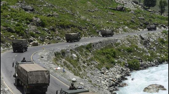 An Indian Army convoy moves along a highway leading to Ladakh, at Gagangeer in Ganderbal district, Jammu and Kashmir on June 17, 2020. (Waseem Andrabi/ Hindustan Times)