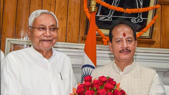 Bihar chief minister Nitish Kumar and speaker Vijay Kumar Sinha. (PTI)