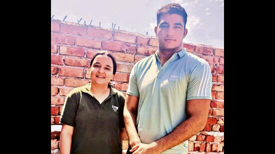 Sagar (R) with his sister Tamanna. The two have grown up together and share a lot of love and mutual respect.