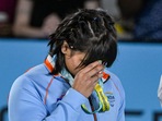 Bronze medallist Divya Kakran said she is not begging for money, she received no assistance from the Delhi government.&nbsp;