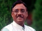 Ex-JD(U) leader Pavan Varma exits TMC as Nitish returns to Grand Alliance