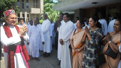 Diocese’s bishop Rev Ignatius Mascarenhas, along with priests and nuns of various Catholic institutions, welcomed Vatican ambassador to India Rev Archbishop Leopoldo Girelli at the Christ the King Cathedral, Sector 19, Chandigarh. (Ravi Kumar/ HT)