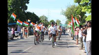 Third Battalion of Sashastra Seema Bal taking out a cycle rally to mark the Azadi Ka Amrit Mahotsav in Lakhimpur Kheri on Friday. (Sourced)