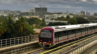 Starting from 10am on August 13, the metro fare will cost ₹30 to any metro station from Lal Bagh metro station. (Ajay Aggarwal/HT Photo) Starting from 10am on August 13, the metro fare will cost ₹30 to any metro station from Lal Bagh metro station. (Ajay Aggarwal/HT Photo)