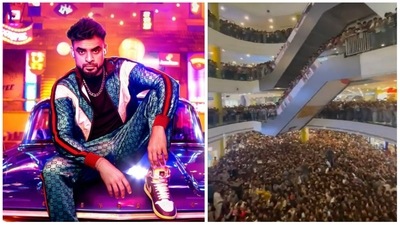 Tovino Thomas's film Thallumaala's promotional event had hundreds of fans in attendance. Tovino Thomas's film Thallumaala's promotional event had hundreds of fans in attendance. 