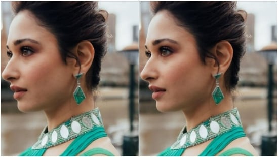 Tamannaah played muse to fashion designer Tarun Tahiliani and picked the six yards of grace to represent Bollywood in Melbourne.(Instagram/@tamannaahspeaks)