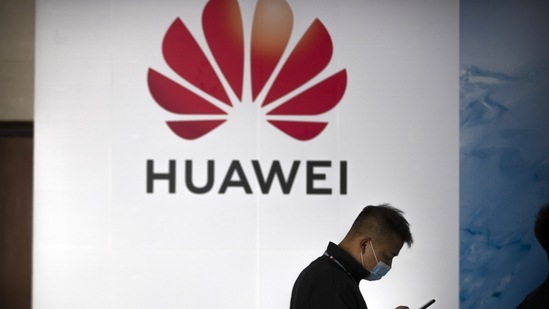 China Earns Huawei 0 1660302317912 1660302317912 1660302351714 1660302351714
