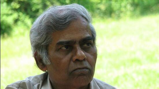 Anti-corruption activist SR Hiremath (HT Photo)