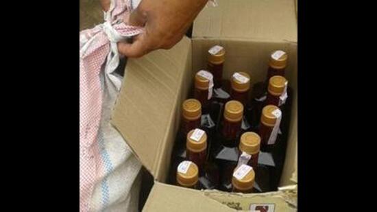 The latest hooch tragedy took place at Audha and Bhuwalpur villages under the jurisdiction of Marhaura and Garkha police stations, respectively. (HT Photo) The latest hooch tragedy took place at Audha and Bhuwalpur villages under the jurisdiction of Marhaura and Garkha police stations, respectively. (HT Photo)
