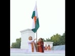 Amit Shah, Minister of Home Affairs embarking upon the initiative to pin Tricolour at this residence.(Twitter)