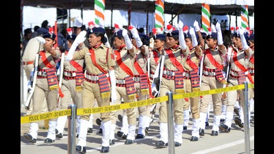 Participants during the full dress rehearsal for the Independence Day parade at Parade Ground in Sector 17, Chandigarh, on Friday. (Ravi Kumar/HT) Participants during the full dress rehearsal for the Independence Day parade at Parade Ground in Sector 17, Chandigarh, on Friday. (Ravi Kumar/HT)