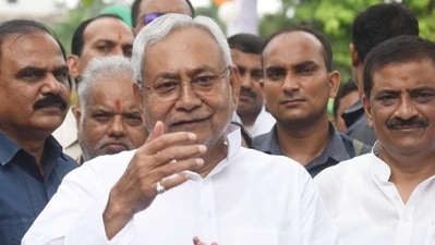 Bihar CM Nitish Kumar interacts with the media in Patna on Friday. (Santosh Kumar/HT Photo)