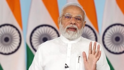 Prime Minister Narendra Modi offered condolences to renowned singer Shivamogga Subbanna who died on Thursday. Prime Minister Narendra Modi offered condolences to renowned singer Shivamogga Subbanna who died on Thursday.